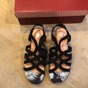 Dress Barn women’s sandals.